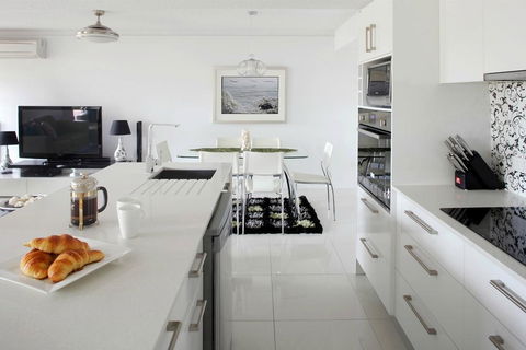 Hotel Laguna - Hotel NSW 3