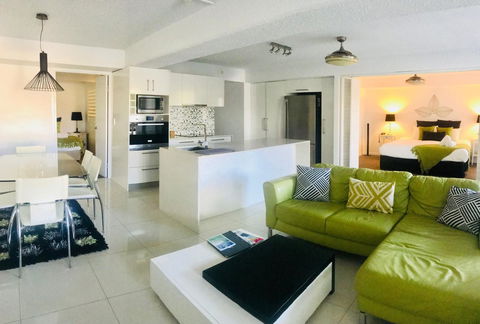 Hotel Laguna - Hotel NSW 7