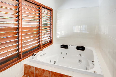 Paradise On The Beach Resort - Hotel NSW 9
