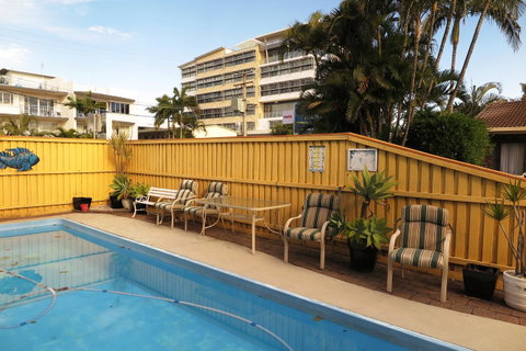 Twin Pines Motel - Hotel NSW 23