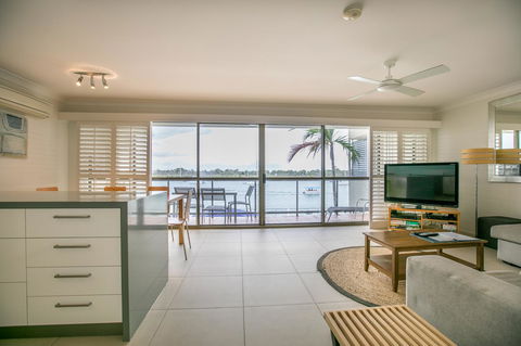 Noosa Shores Resort - Hotel NSW 4