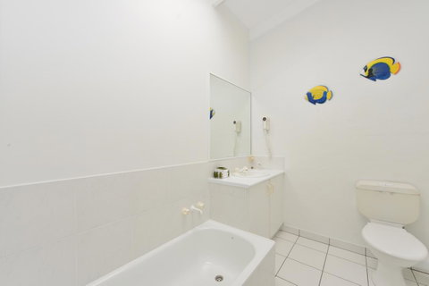 Seascape Holidays At Beachfront Terraces - Hotel NSW 8