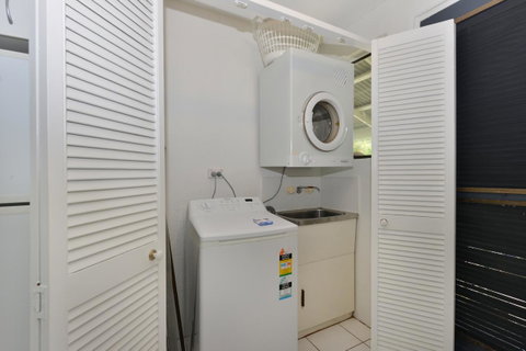 Seascape Holidays At Beachfront Terraces - Hotel NSW 16