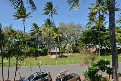 Seascape Holidays At Beachfront Terraces - Hotel NSW 27