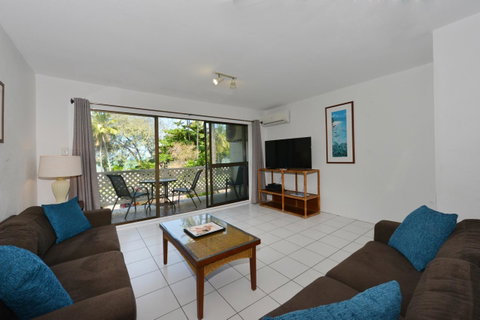 Seascape Holidays At Beachfront Terraces - Hotel NSW 3
