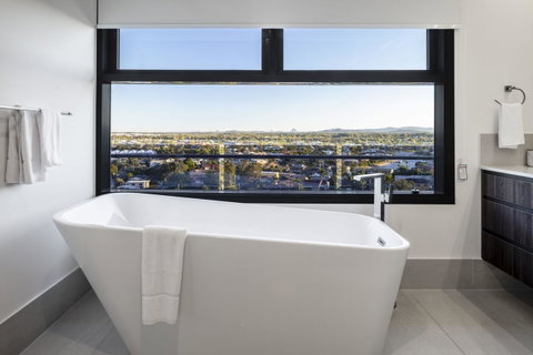 First Light Mooloolaba, Ascend Hotel Collection - Hotel NSW 4