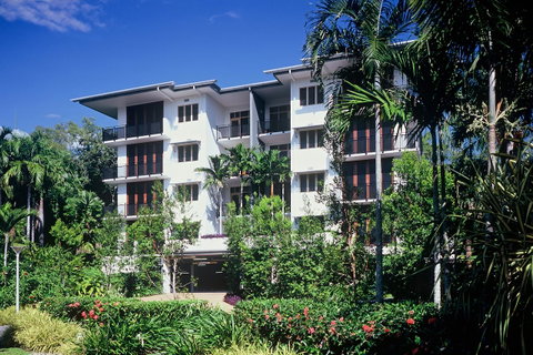 Sanctuary Palm Cove - Hotel NSW 2