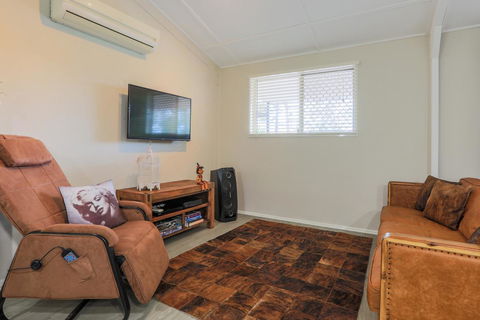 Bed & Breakfast 1 Bedroom Guest House - Hotel NSW 24