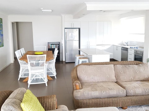 Surfers Chalet - Hotel NSW 33