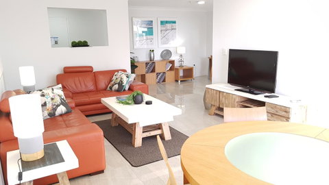 Surfers Chalet - Hotel NSW 16