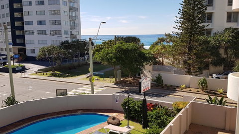 Surfers Chalet - Hotel NSW 17