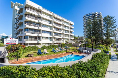 Surfers Chalet - Hotel NSW 0