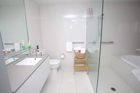 Circle Luxury Holidays - Hotel NSW 6