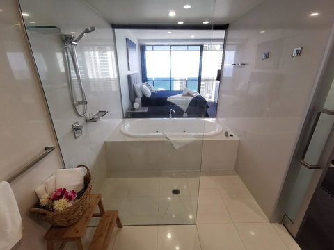 Circle Luxury Holidays - Hotel NSW 11