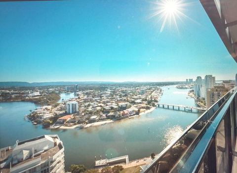 Circle Luxury Holidays - Hotel NSW 10