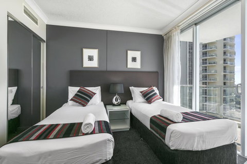 Mantra Towers Of Chevron - Hotel NSW 21