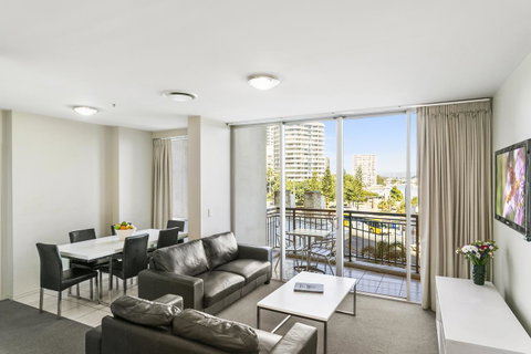 Mantra Towers Of Chevron - Hotel NSW 24