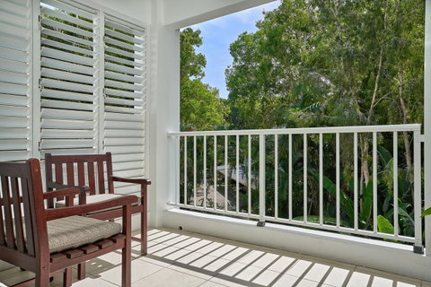 Palm Cove Paradise - Couples Spa Beach Getaway - Hotel NSW 10