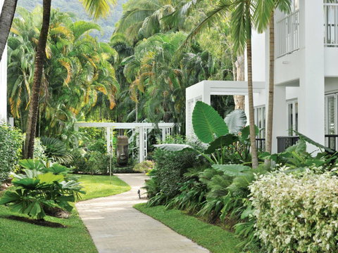 Palm Cove Paradise - Couples Spa Beach Getaway - Hotel NSW 19