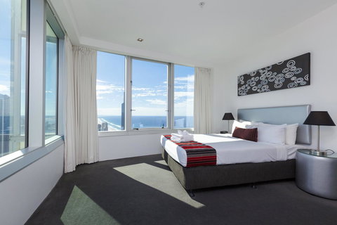 Q1 Resort & Spa - Official - Hotel NSW 25