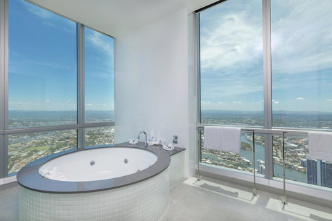 Q1 Resort & Spa - Official - Hotel NSW 28