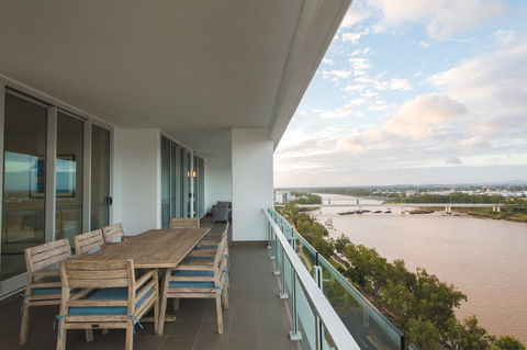 Empire Apartment Hotel Rockhampton - Hotel NSW 1