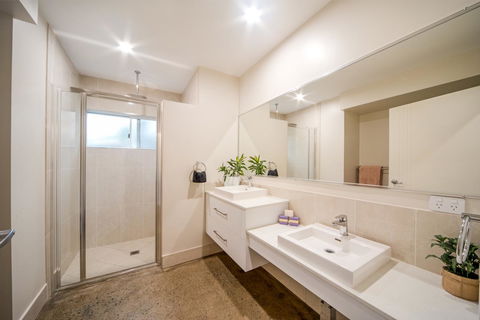 Whitsunday Luxury Homes - Hotel NSW 33