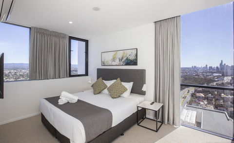 Qube Broadbeach - Hotel NSW 1