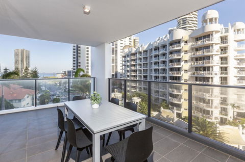 Qube Broadbeach - Hotel NSW 41