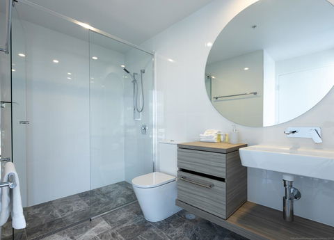 Qube Broadbeach - Hotel NSW 5