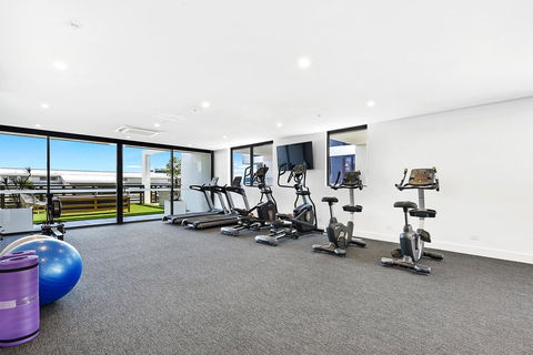 Qube Broadbeach - Hotel NSW 35