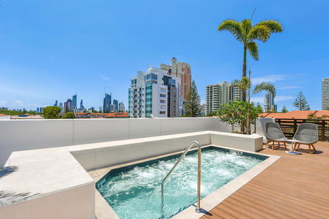 Qube Broadbeach - Hotel NSW 28