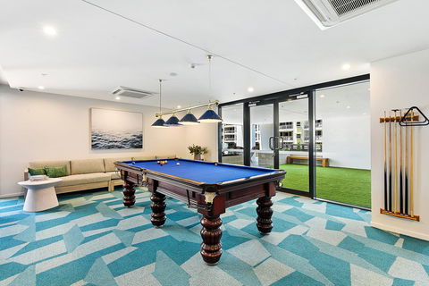 Qube Broadbeach - Hotel NSW 36