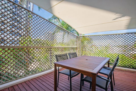 Tiki Hotel Apartments Surfers Paradise - Hotel NSW 10