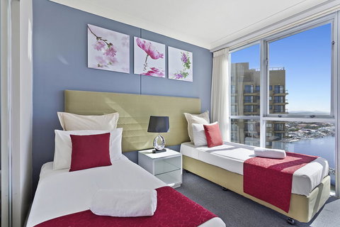 Beach Stay - Ocean & Riverview Resort Chevron Renaissance Central Surfers Paradise - Hotel NSW 9