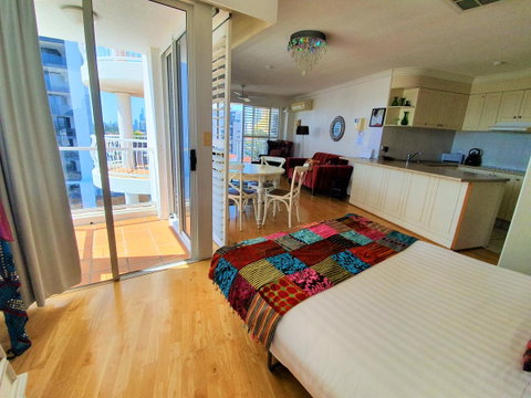 Broadbeach Holiday Apartments - Hotel NSW 25