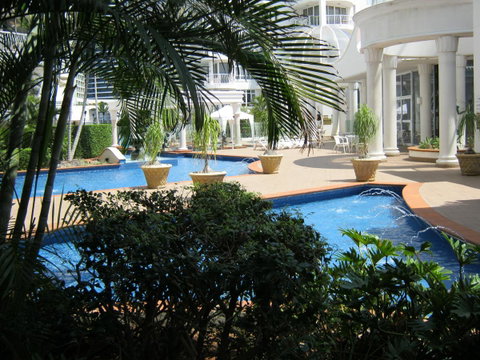 Broadbeach Holiday Apartments - Hotel NSW 2