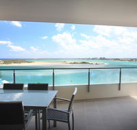Monaco Caloundra - Hotel NSW