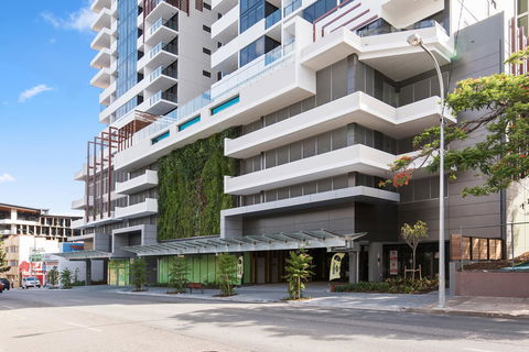 Ivy And Eve Apartments By CLLIX - Hotel NSW 2