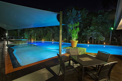 Oasis At Palm Cove - Hotel NSW 5