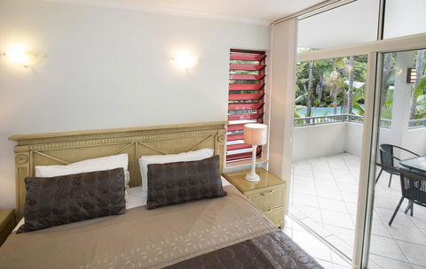 Oasis At Palm Cove - Hotel NSW 6