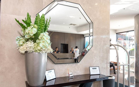 Rhapsody Resort - Official - Hotel NSW 21