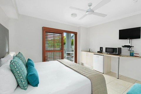 Mantra Aqueous On Port - Hotel NSW 21