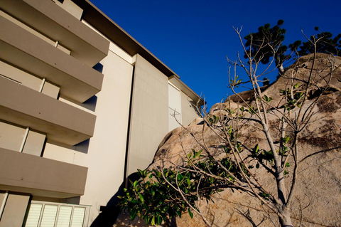 Penthouse On Bright Point - Hotel NSW 17