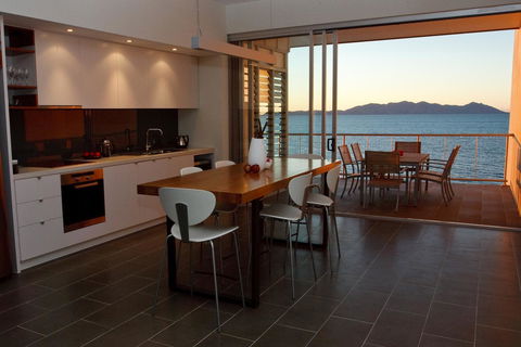 Penthouse On Bright Point - Hotel NSW 12