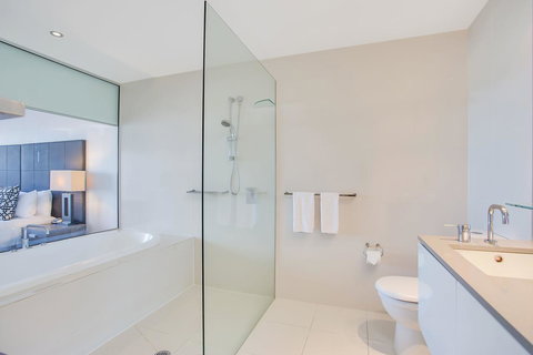 Mantra Circle On Cavill - Hotel NSW 26