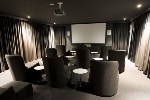 Mantra Circle On Cavill - Hotel NSW 43