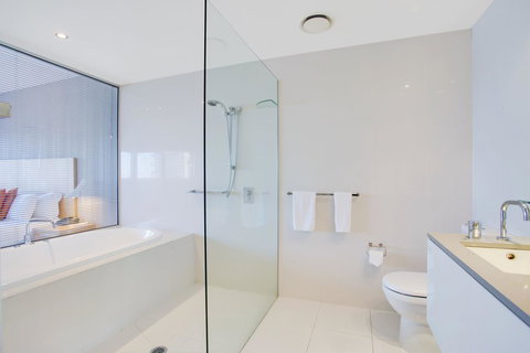 Mantra Circle On Cavill - Hotel NSW 28