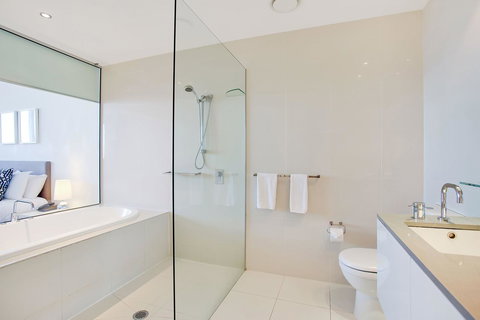 Mantra Circle On Cavill - Hotel NSW 16