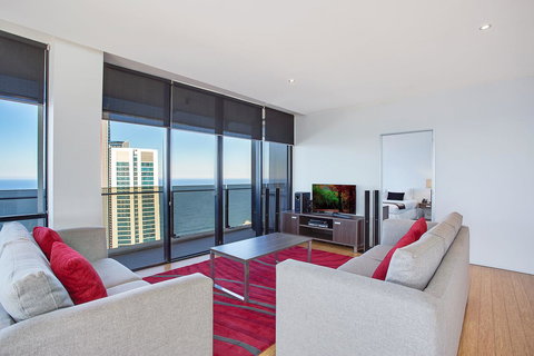 Mantra Circle On Cavill - Hotel NSW 2